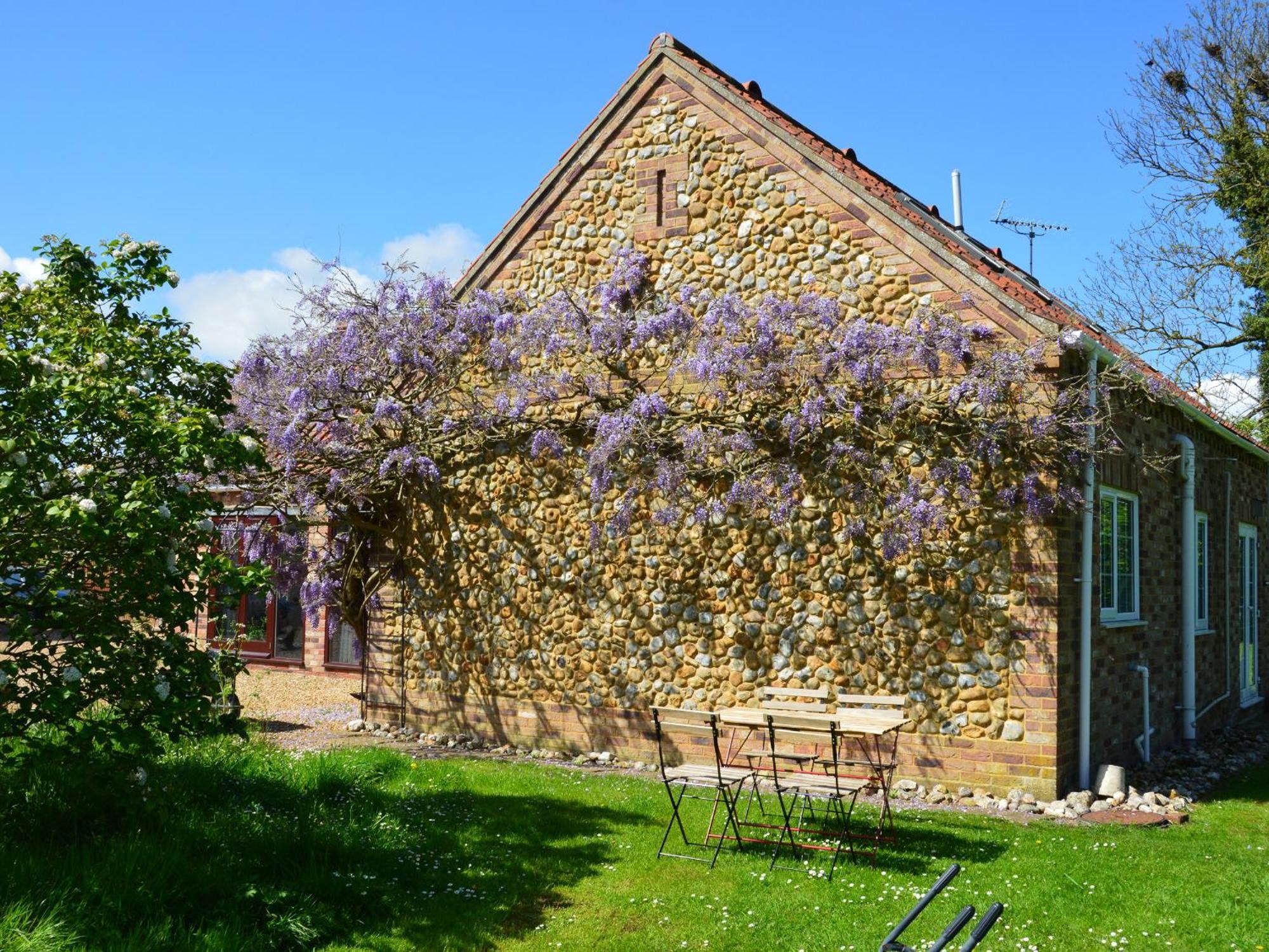 Wisteria Cottage Gayton  Luaran gambar